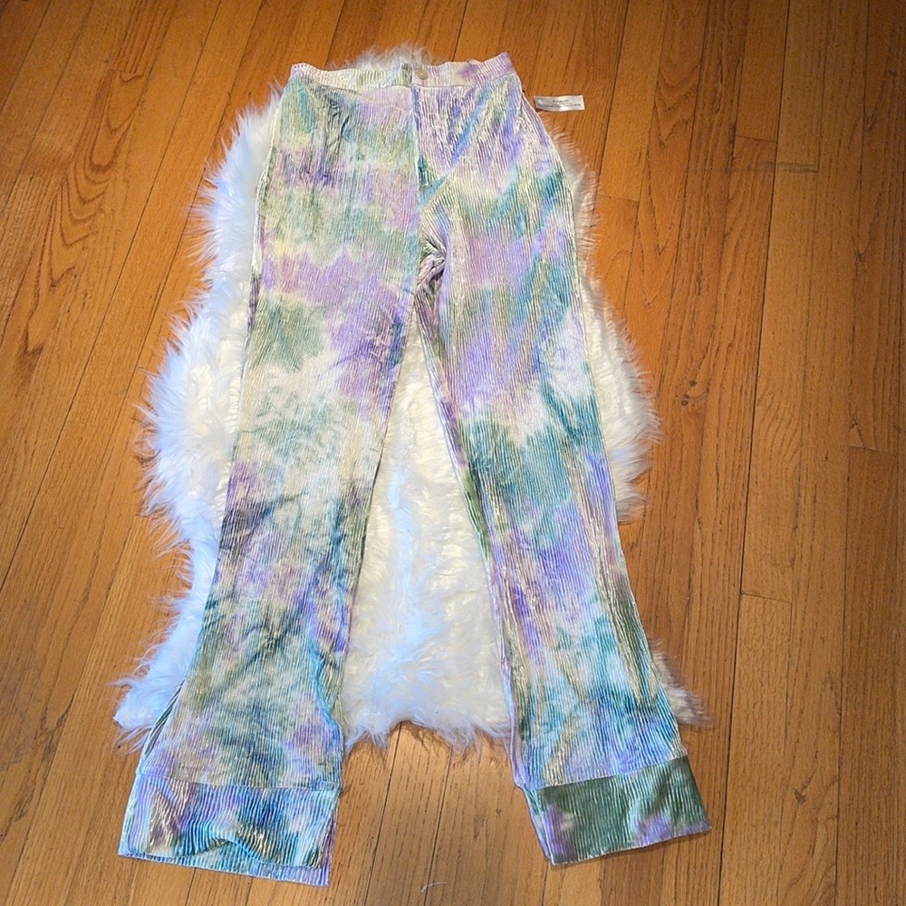 Find Me Now Pastel Color Flare, Slit Pants